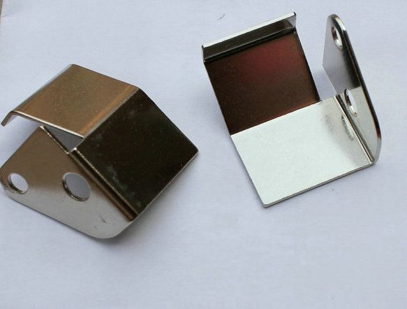 东莞浩迪五金厂散热片特性介绍